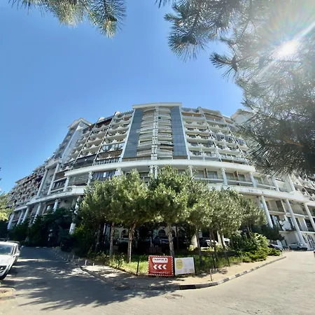 жк аркадійський дворець 143 Apartment Odesa